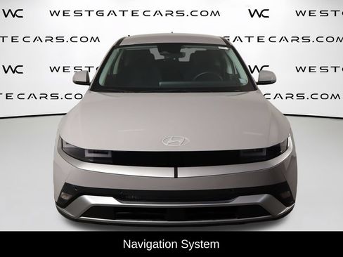 Used 2025 Hyundai Ioniq 5 SE RWD image 2