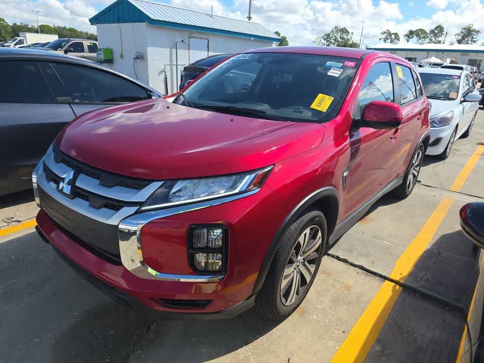 Used 2025 Mitsubishi Outlander Sport ES AWD/4WD image 2