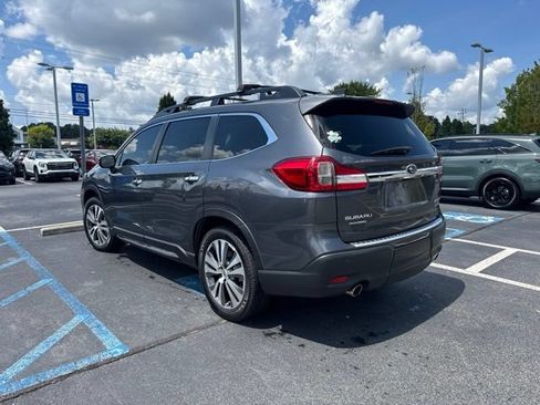 Used 2022 Subaru Ascent Touring AWD/4WD image 3