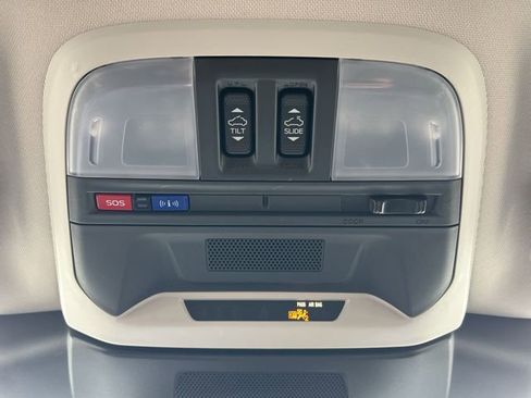 Certified 2024 Subaru Crosstrek 2.0i Premium image 23