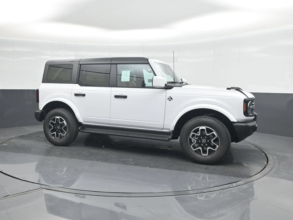 New 2026 Ford Bronco Outer Banks AWD/4WD image 11