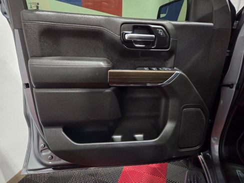 Used 2019 Chevrolet Silverado 1500 LT w/ Texas Edition image 33