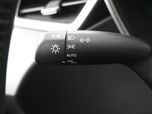 Used 2025 Toyota Corolla XLE FWD image 15