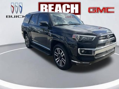 Used 2023 Toyota 4Runner Limited AWD/4WD image 3