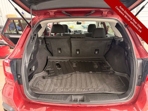 Used 2019 Subaru Outback 2.5i Premium image 33