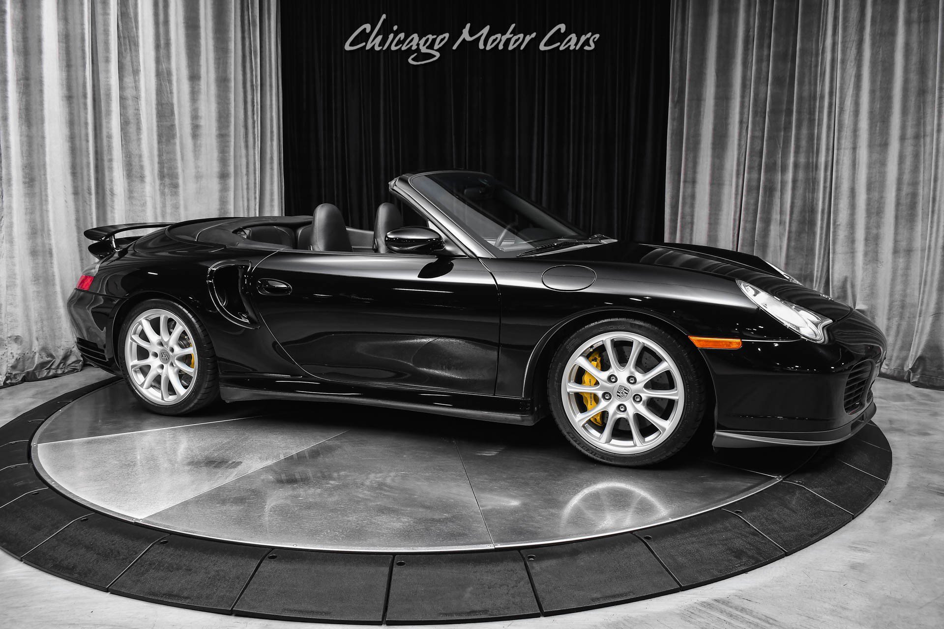 Used 2005 Porsche 911 4 Cabriolet AWD/4WD image 6