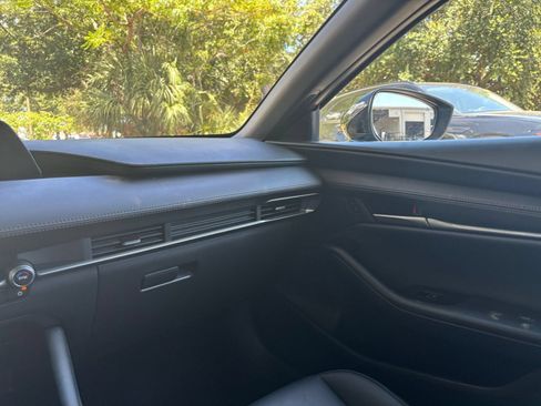 Used 2026 MAZDA MAZDA3 s FWD image 29