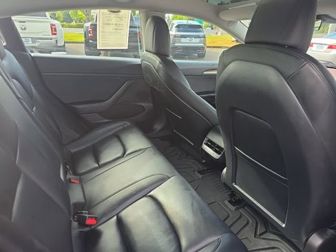 Used 2023 Tesla Model 3 Standard Range RWD image 11