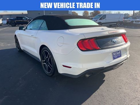 Used 2021 Ford Mustang Premium image 6