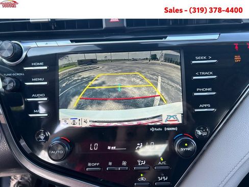 Certified 2020 Toyota Camry XLE FWD image 19