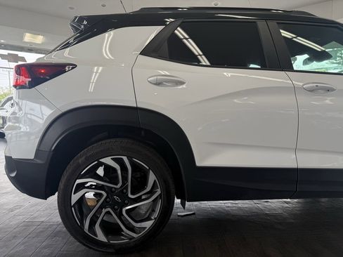 Used 2026 Chevrolet TrailBlazer RS w/ Convenience Package AWD/4WD image 9