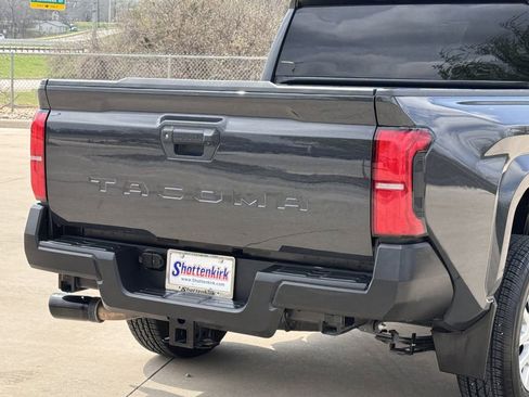 Used 2024 Toyota Tacoma SR image 6