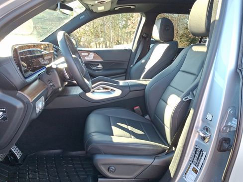 Certified 2025 Mercedes-Benz GLS 450 4MATIC image 13