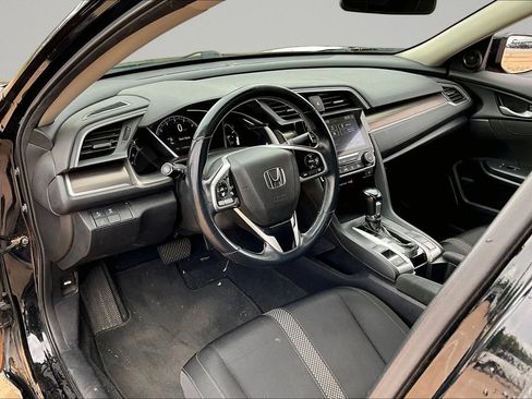 Used 2020 Honda Civic EX image 8