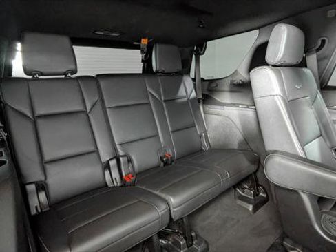 Used 2021 Cadillac Escalade Luxury AWD/4WD image 23