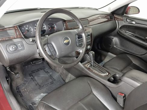 Used 2013 Chevrolet Impala LTZ FWD image 15