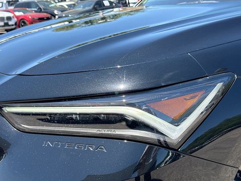Used 2023 Acura Integra FWD image 9