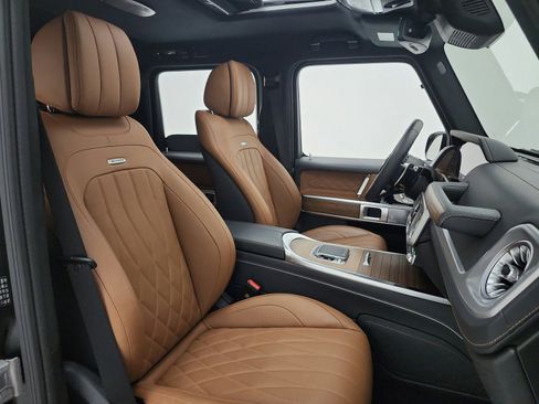 Certified 2025 Mercedes-Benz G 63 AMG 4MATIC image 24
