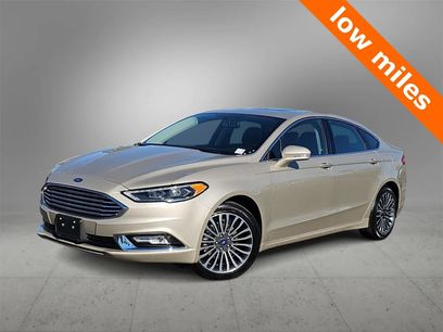 Used 2017 Ford Fusion SE w/ Fusion SE Technology Package