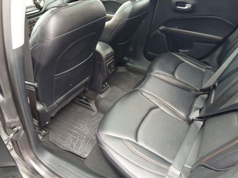 Used 2017 Jeep Compass Limited w/ Navigation Group image 10