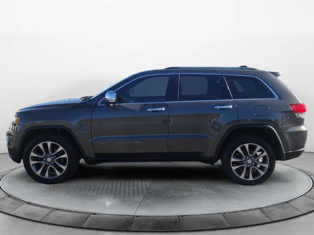 Used 2018 Jeep Grand Cherokee Limited AWD/4WD image 2