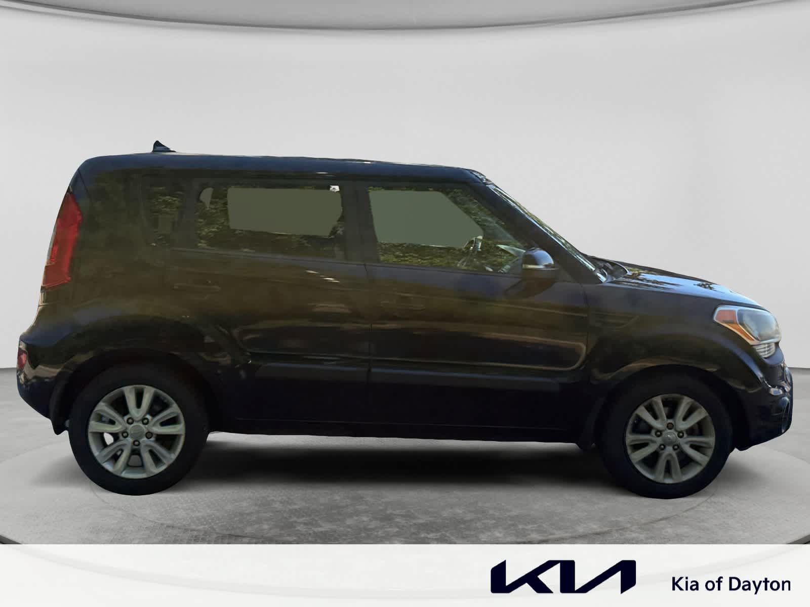 Used 2013 Kia Soul + w/ Audio Pkg FWD image 3