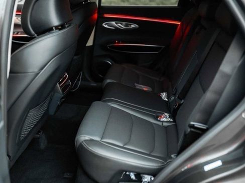 New 2026 Genesis GV70 2.5T image 9