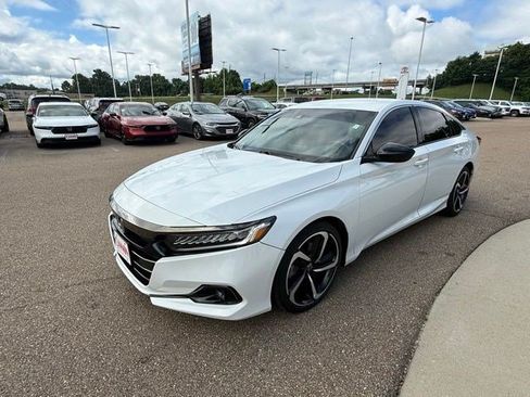 Certified 2022 Honda Accord Sport image 1