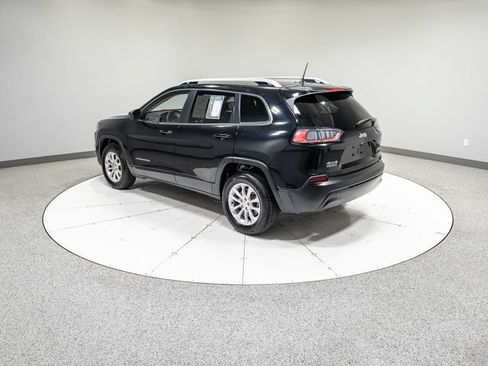Used 2019 Jeep Cherokee Latitude w/ Popular Appearance Group AWD/4WD image 31