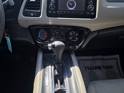 Used 2019 Honda HR-V LX image 20