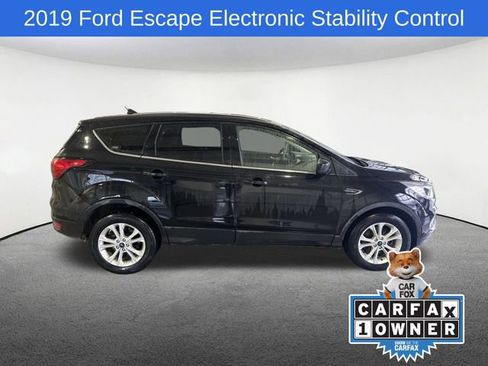 Used 2019 Ford Escape SE image 23