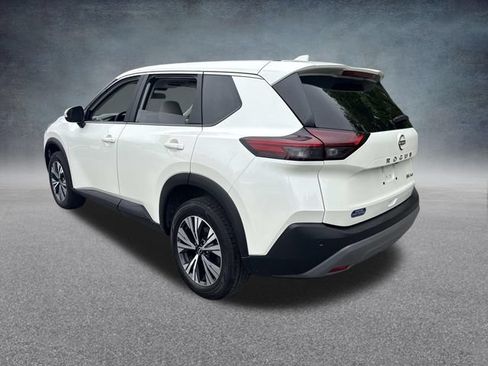 Used 2023 Nissan Rogue SV AWD/4WD image 10