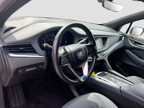 Used 2024 Buick Enclave Premium AWD/4WD image 9