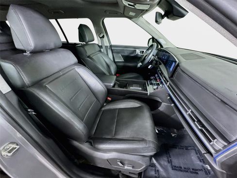 Used 2024 Hyundai Santa Fe Limited FWD image 30