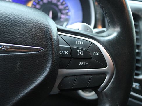 Used 2015 Chrysler 200 C w/ Navigation & Sound Group I image 24
