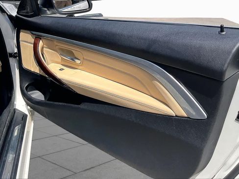 Used 2018 BMW 430i Convertible RWD image 21