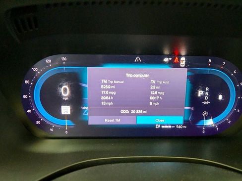 Used 2023 Volvo XC60 B5 Plus w/ Climate Package AWD/4WD image 15