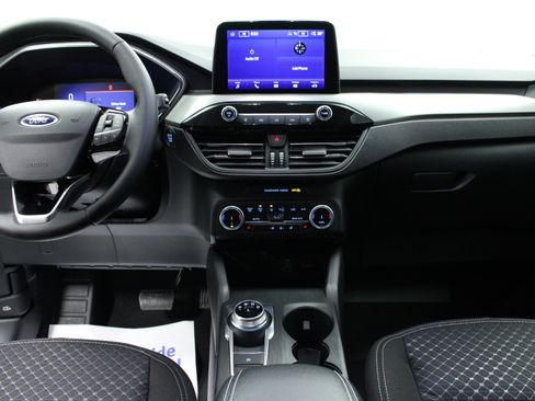 New 2026 Ford Escape Active w/ Cold Weather Package image 18