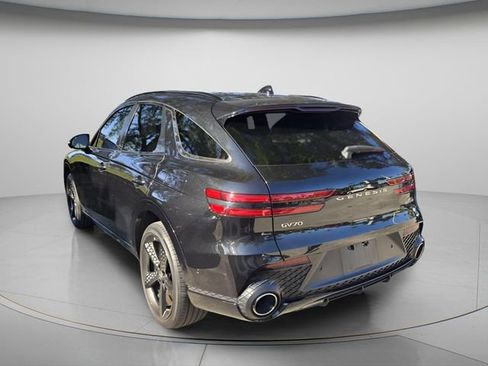 Used 2023 Genesis GV70 2.5T w/ Sport Prestige Package AWD/4WD image 7