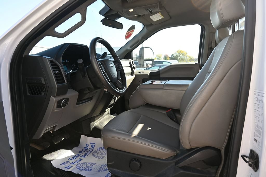 Used 2021 Ford F550 4x4 Regular Cab Super Duty image 18
