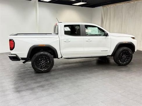 New 2026 GMC Canyon Elevation w/ Convenience Package RWD image 7