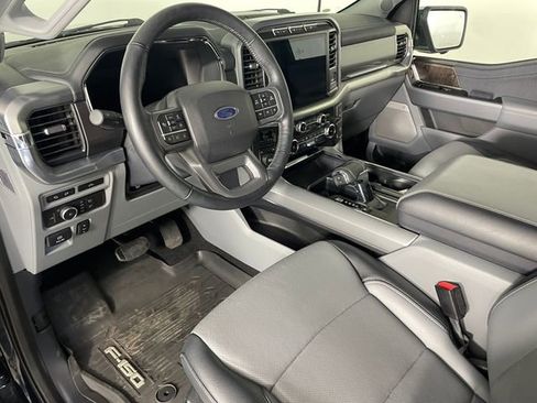 Used 2022 Ford F150 Lariat w/ Equipment Group 502A High AWD/4WD image 3