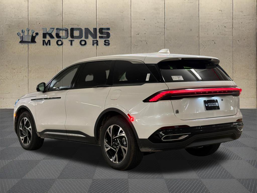 New 2026 Lincoln Nautilus Premier AWD/4WD image 6
