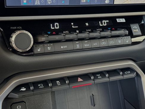 New 2025 Toyota Tundra Limited image 21