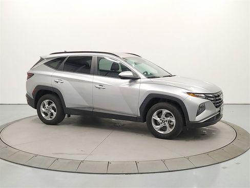 Used 2024 Hyundai Tucson SEL image 9