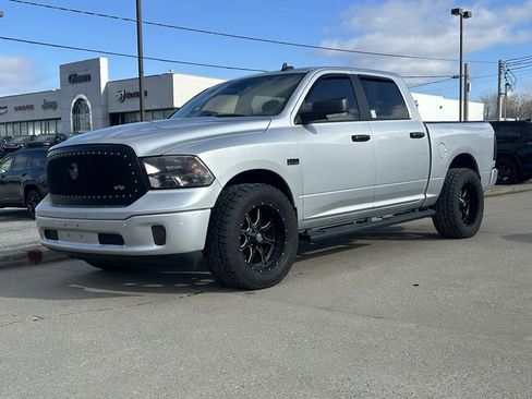 Used 2018 RAM 1500 Big Horn image 2
