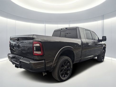 Used 2023 RAM 2500 Limited image 3