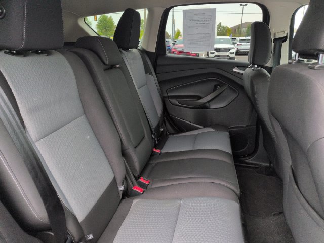 Certified 2018 Ford Escape SE FWD image 17