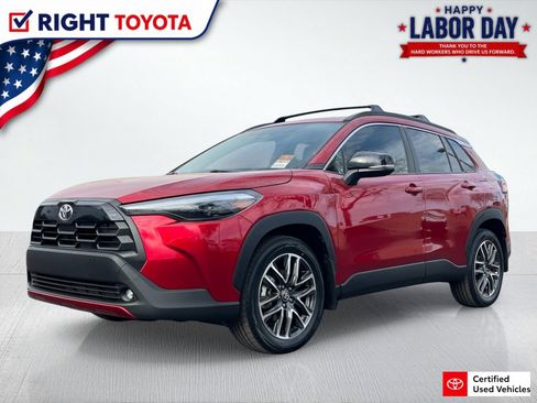 Certified 2026 Toyota Corolla Cross XLE w/ Convenience Package FWD image 1