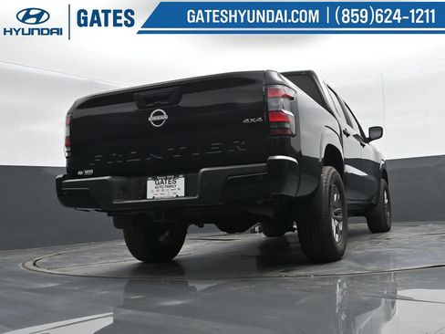 Used 2025 Nissan Frontier SV w/ SV Convenience Package AWD/4WD image 33